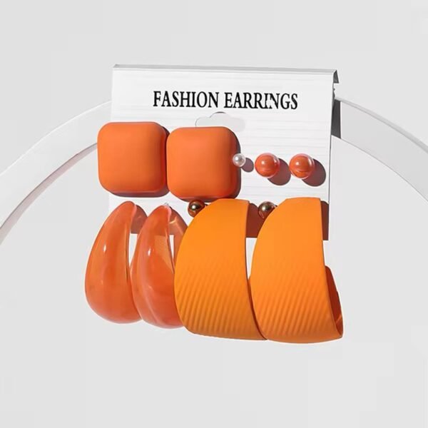 New Trendy Design Women's Clip on Earrings for Woman 2025 Fashion Jewelry - Image 3