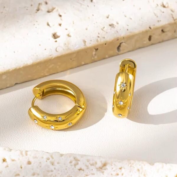 Trendy 18k Gold Plated Stainless Steel Eight-pointed Star CZ Zircon Geometric Shape Hoop Women Gift Fashion Jewelry Earring