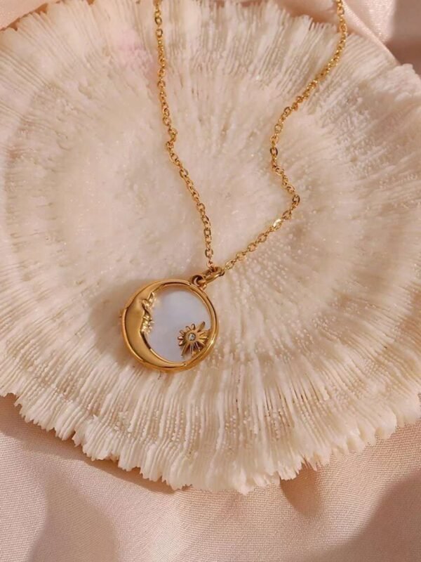 Guarantee Dreamshow Natural Shell Disc Sun Moon Pendant Necklace Tarnish Free Stainless Steel Necklace Design Jewelry - Image 5
