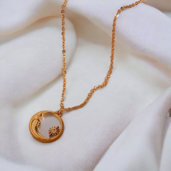 Guarantee Dreamshow Natural Shell Disc Sun Moon Pendant Necklace Tarnish Free Stainless Steel Necklace Design Jewelry - Image 3